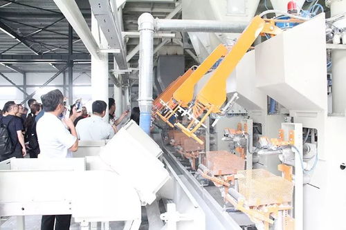 參觀共享工廠暨觀摩輕質(zhì)石膏砂漿的機械化施工
